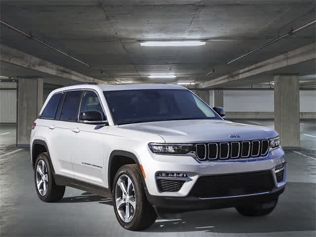 2024 Jeep Grand Cherokee 4xe  3