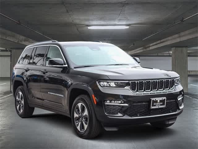 2023 Jeep Grand Cherokee 4xe  3