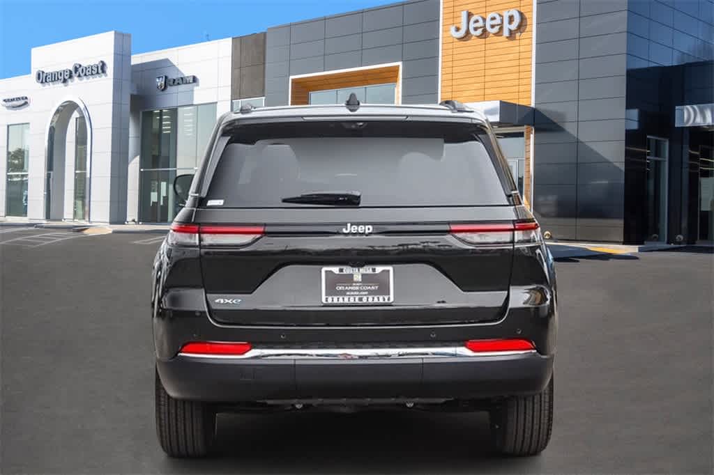 2023 Jeep Grand Cherokee 4xe  7