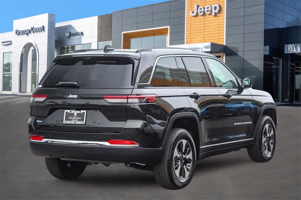 2023 Jeep Grand Cherokee 4xe  6