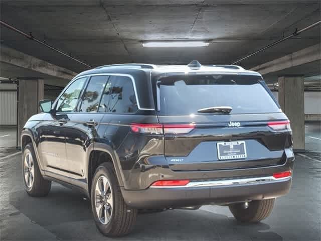 2023 Jeep Grand Cherokee 4xe  8