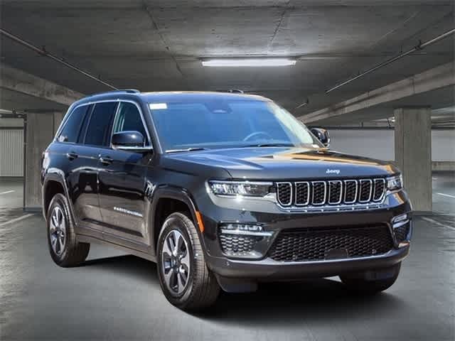 2023 Jeep Grand Cherokee 4xe  3