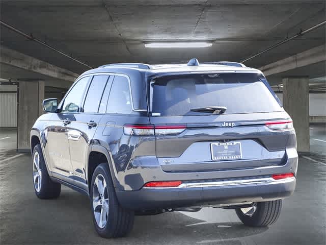 2024 Jeep Grand Cherokee 4xe  6