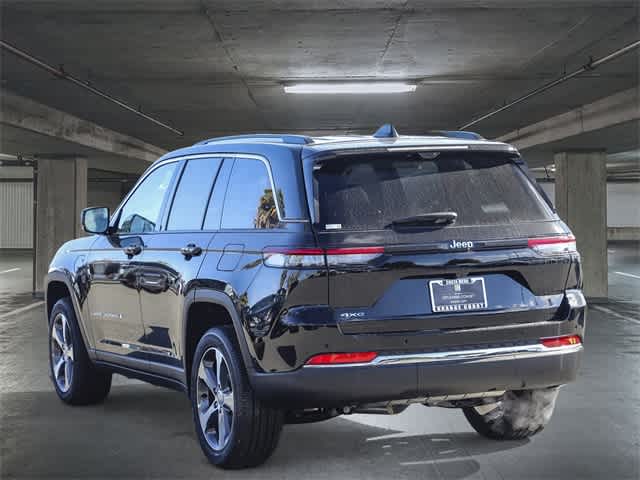 2024 Jeep Grand Cherokee 4xe  6