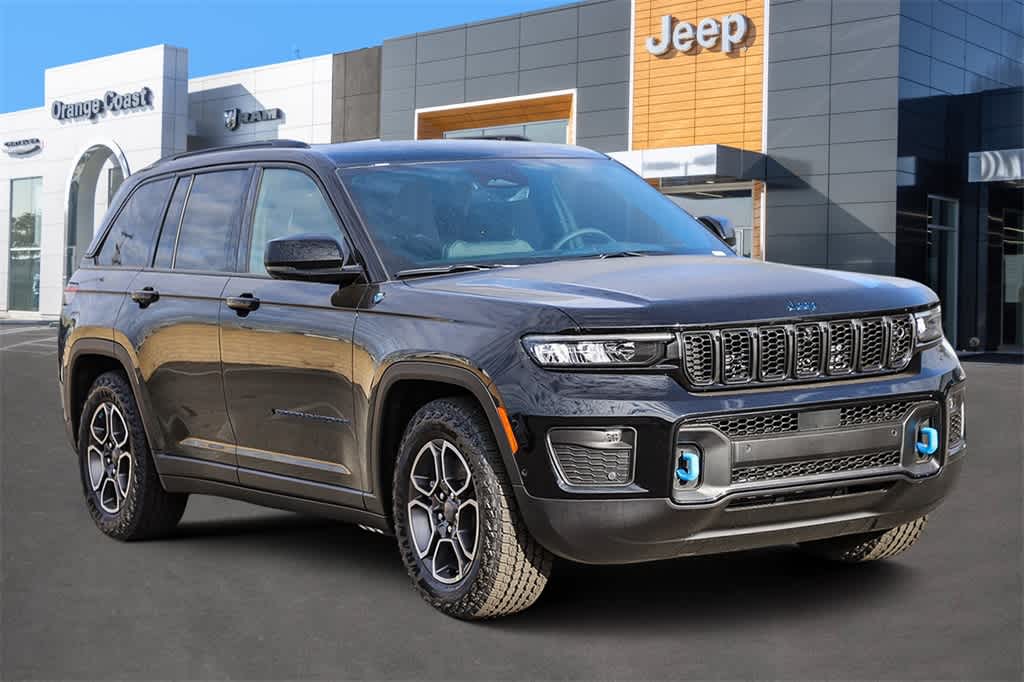 2024 Jeep Grand Cherokee 4xe Trailhawk 3