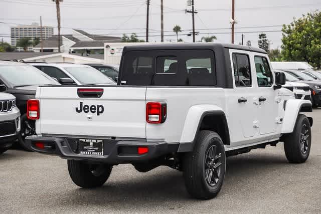 2024 Jeep Gladiator Sport 4x4 6