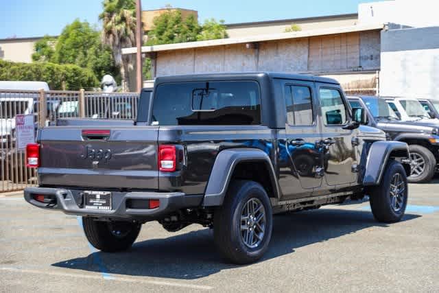 2024 Jeep Gladiator Sport S 4x4 6