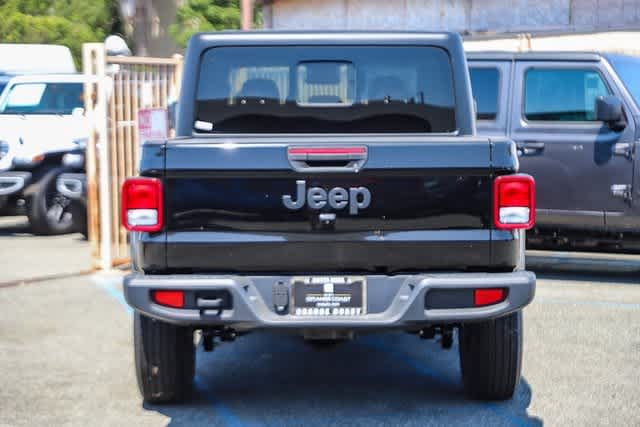 2024 Jeep Gladiator Sport S 4x4 7