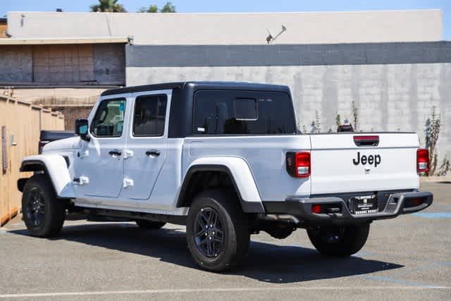 2024 Jeep Gladiator Sport S 4x4 4