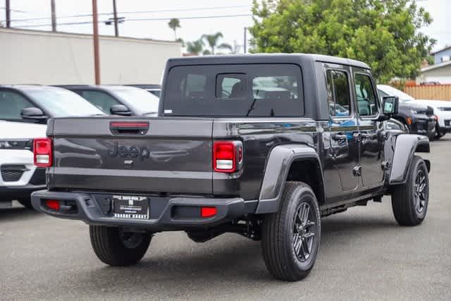 2024 Jeep Gladiator Sport S 4x4 6