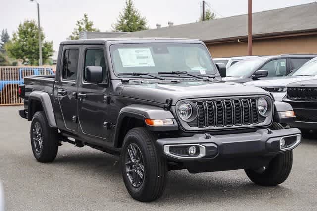 2024 Jeep Gladiator Sport 4x4 3