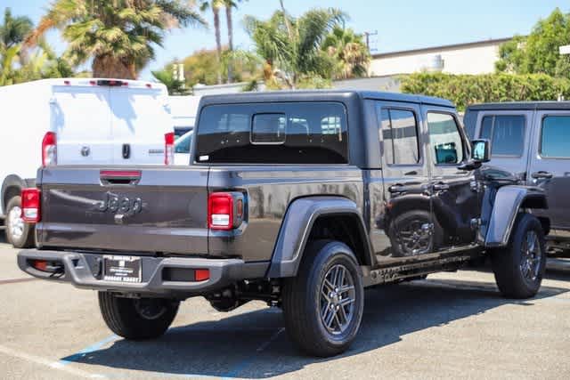 2024 Jeep Gladiator Sport S 4x4 6