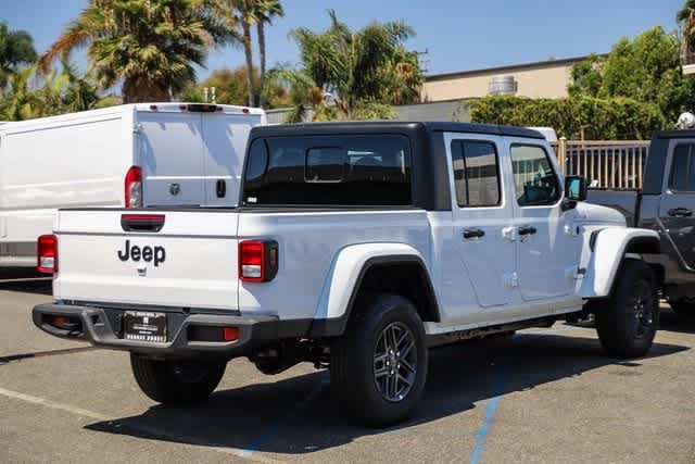 2024 Jeep Gladiator Sport 4x4 6