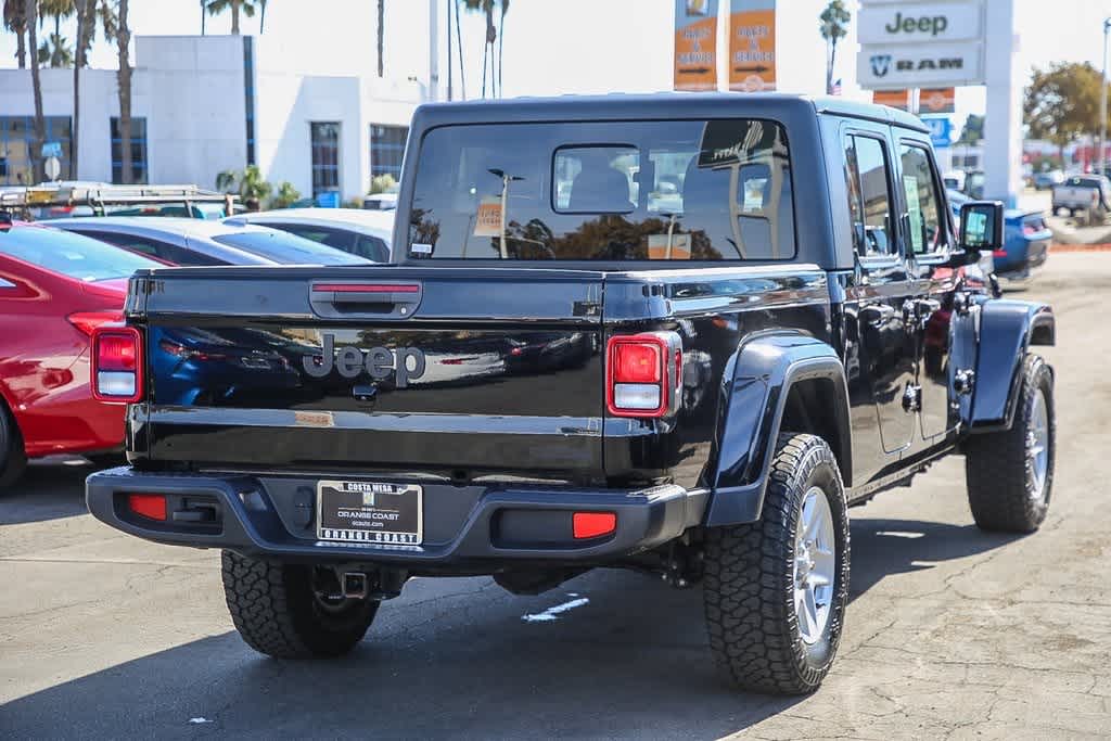 2021 Jeep Gladiator Sport S 4x4 5