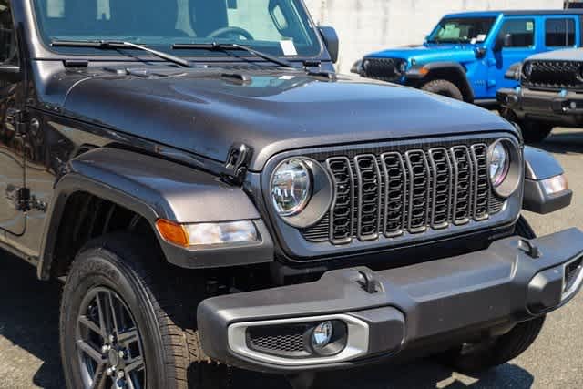 2024 Jeep Gladiator Sport S 4x4 5