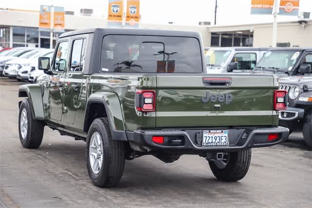 2021 Jeep Gladiator California Edition 4x4 8