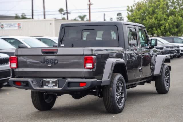 2024 Jeep Gladiator Sport 4x4 6