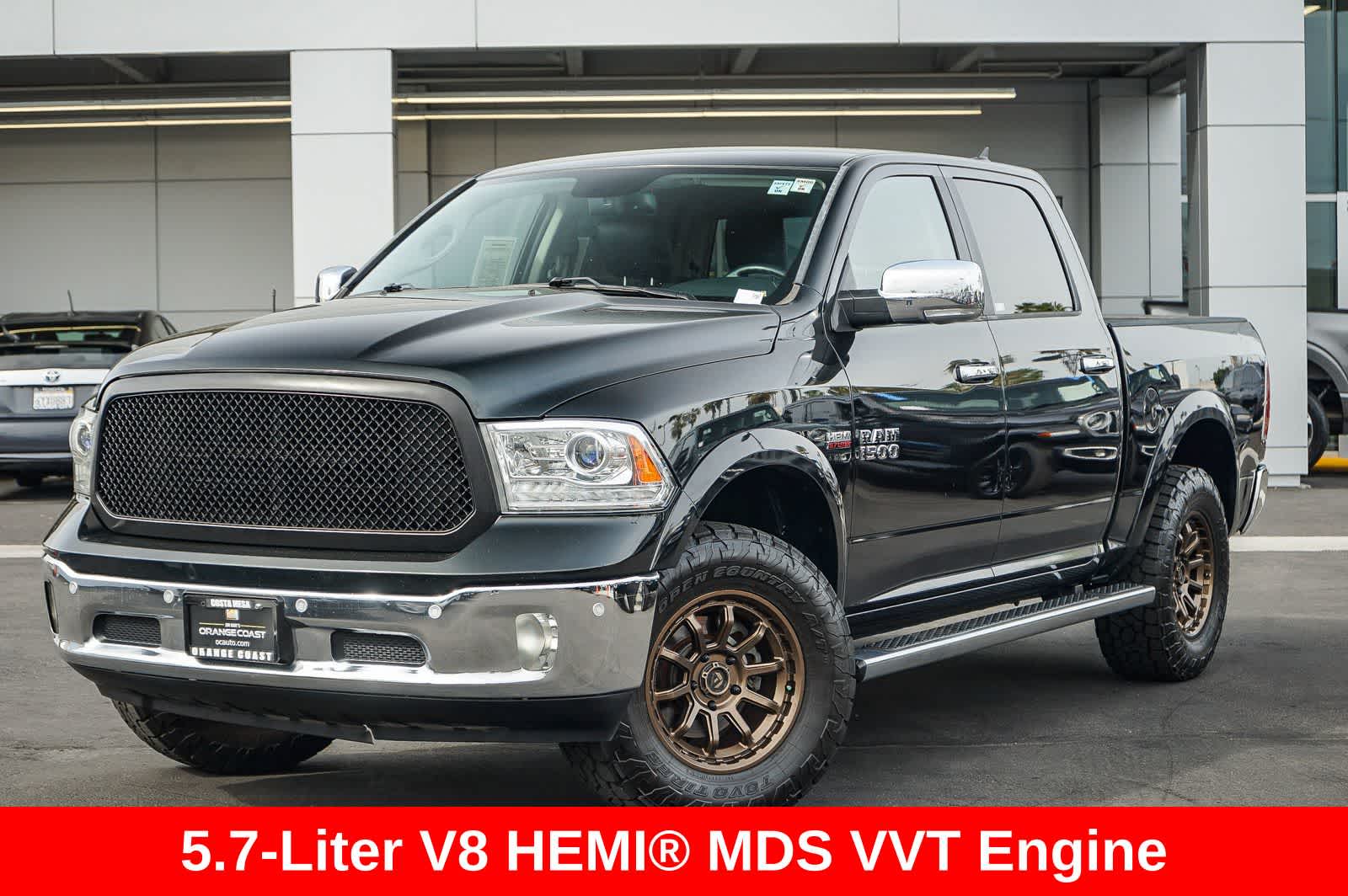 Black Forest Green Pearlcoat 2017 RAM 1500 Laramie Crew Cab 4WD Pickup Truck Four-Wheel Drive 8-Speed Automatic