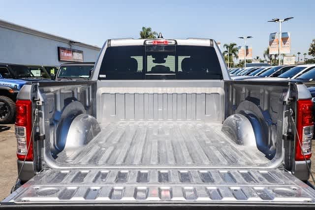 2022 Ram 1500 Big Horn 4x4 Quad Cab 64 Box 27