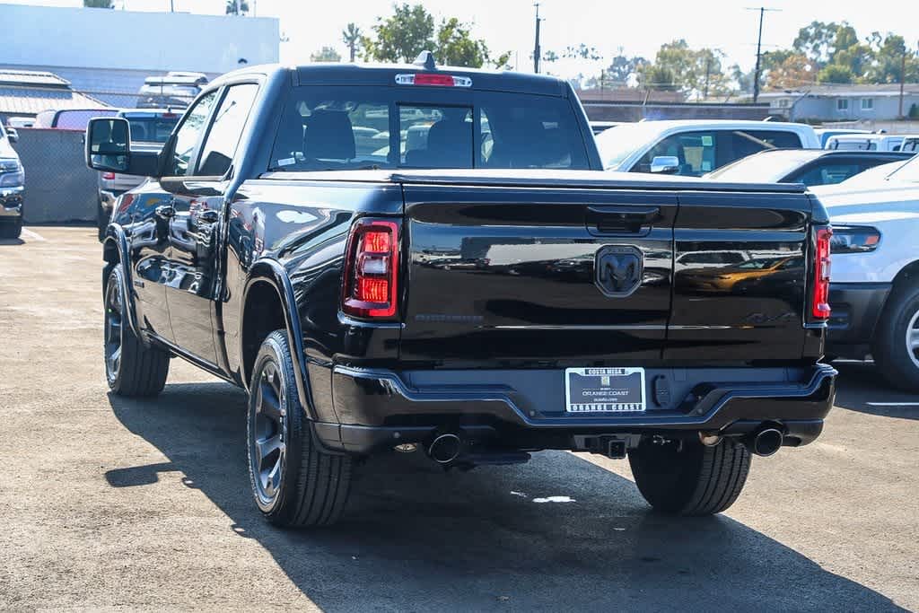 2025 Ram 1500 Big Horn 4x4 Crew Cab 64 Box 2