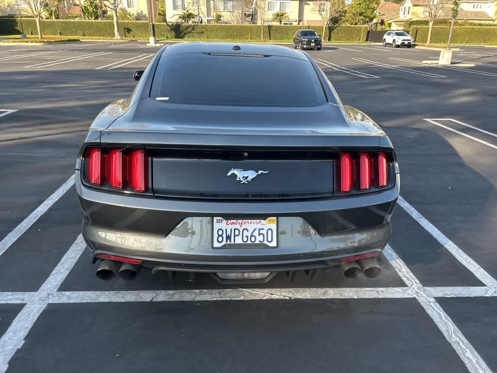 2017 Ford Mustang EcoBoost 4