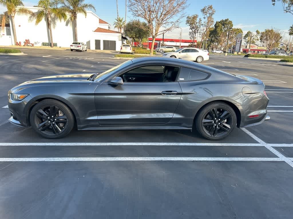 2017 Ford Mustang EcoBoost 2