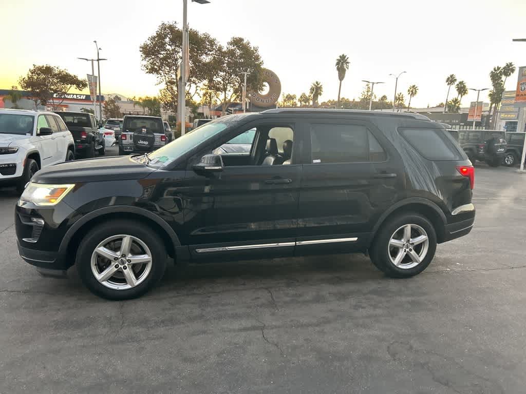 2018 Ford Explorer XLT 2