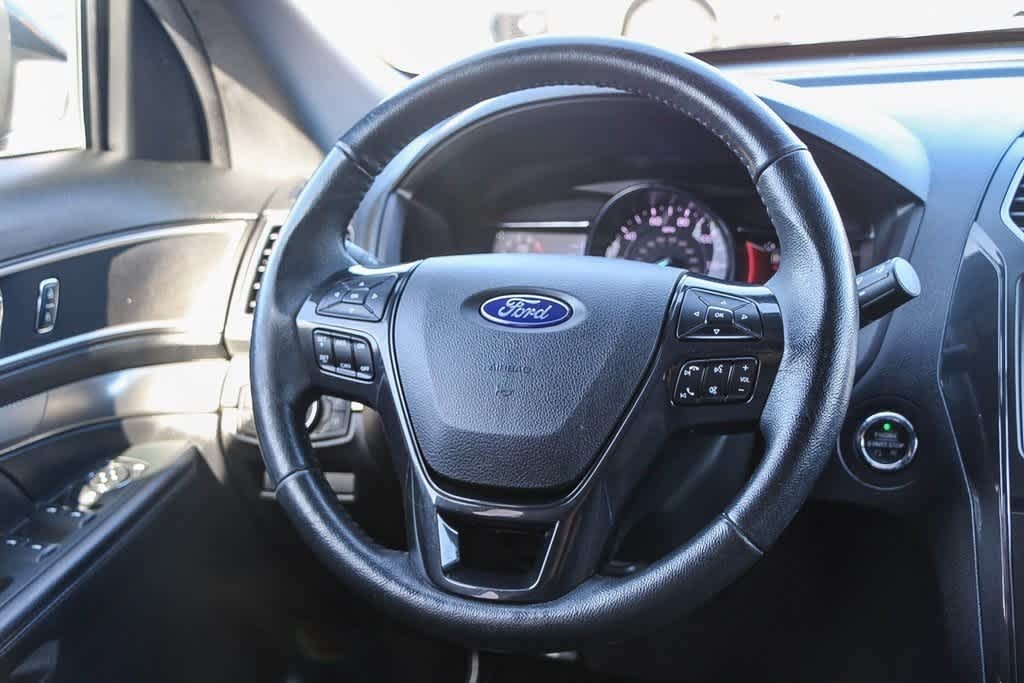 2018 Ford Explorer XLT 16