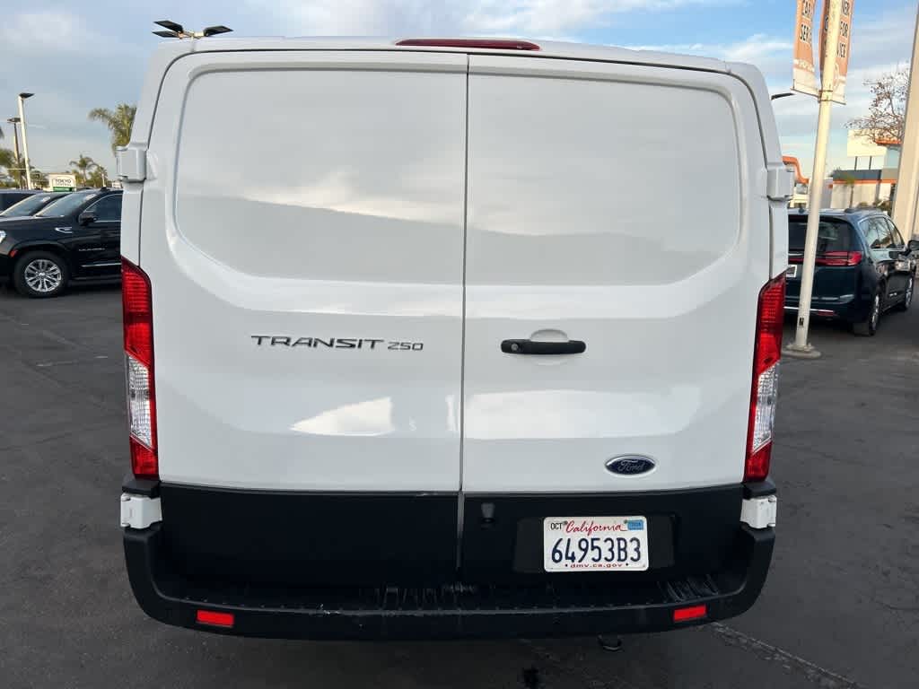 2020 Ford Transit  5