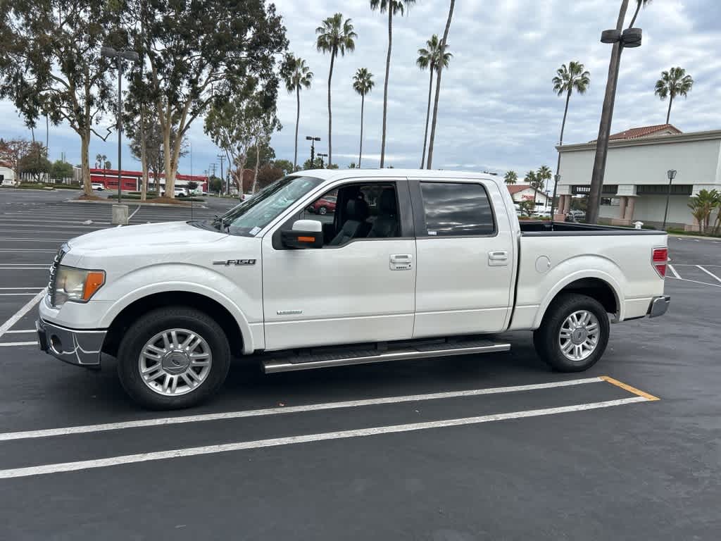 2014 Ford F-150 Lariat 2WD SuperCrew 145 2