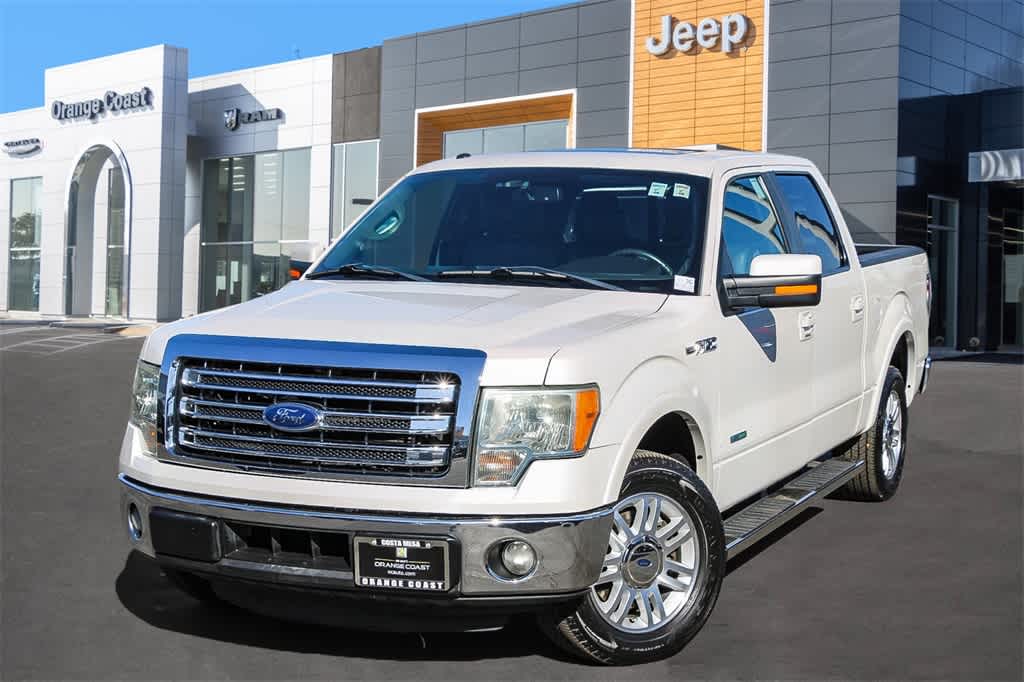 2014 Ford F-150 Lariat 2WD SuperCrew 145 1