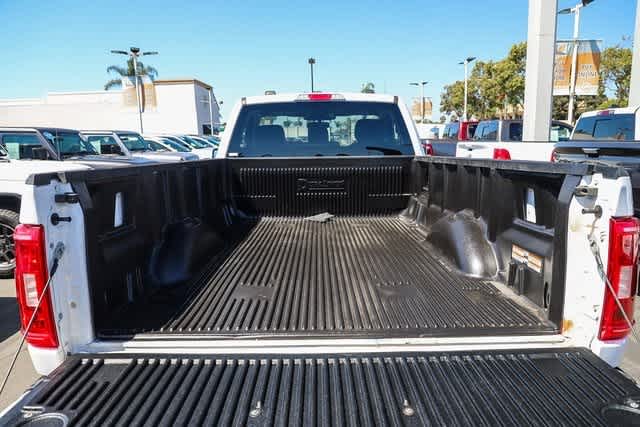 2021 Ford F-150 XLT 2WD Reg Cab 8 Box 26