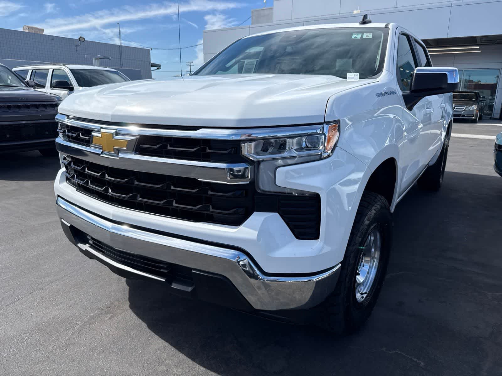  2025 Chevrolet Silverado 1500 LT Crew Cab RWD   