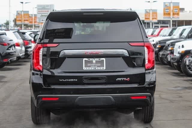 2021 GMC Yukon AT4 7