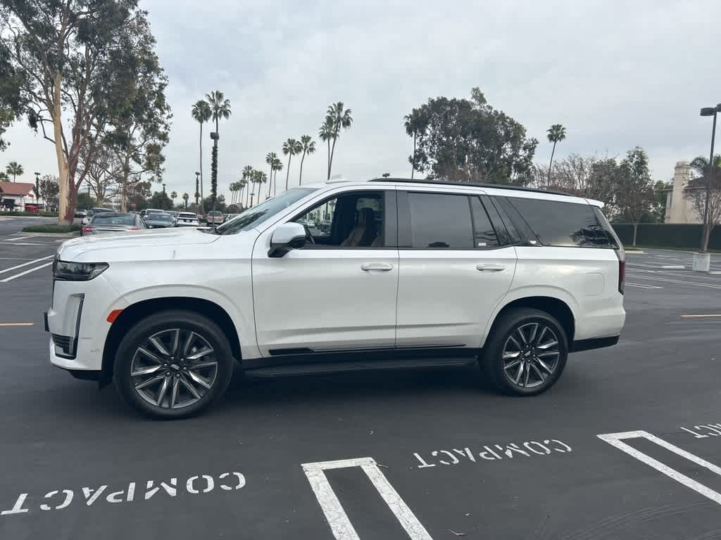 2021 Cadillac Escalade Sport 2