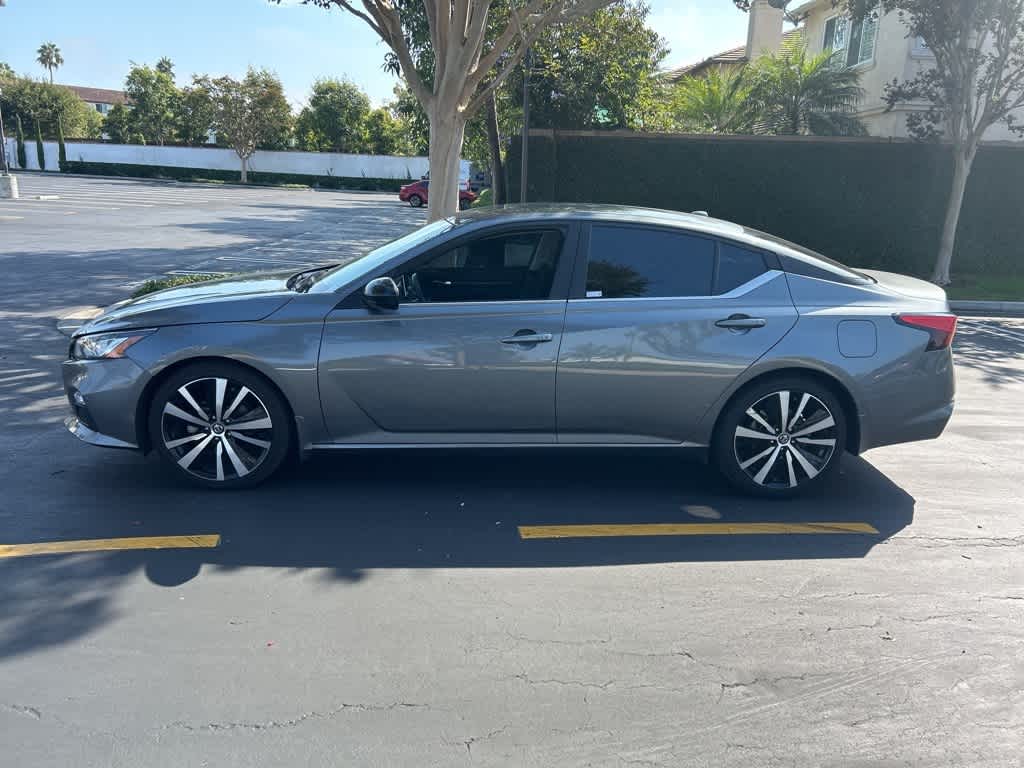 2020 Nissan Altima 2.5 SR 2