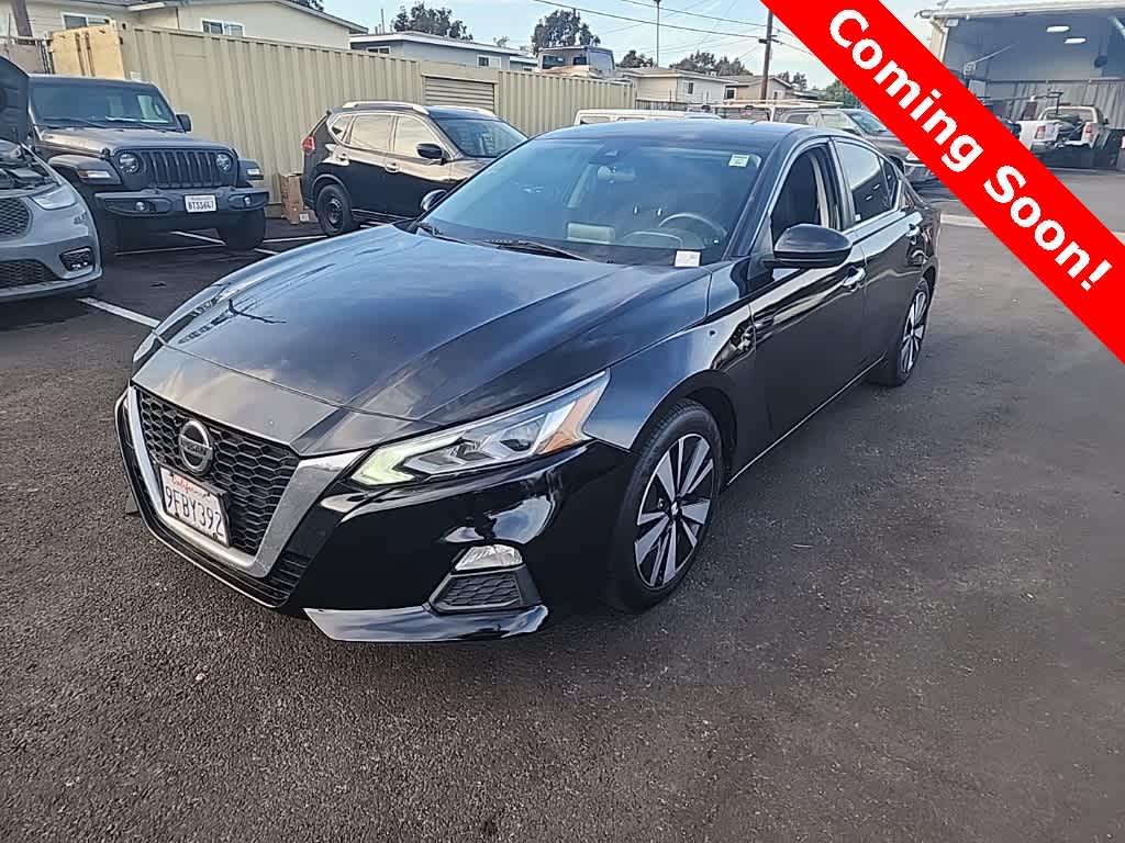 2021 Nissan Altima 2.5 SV 1