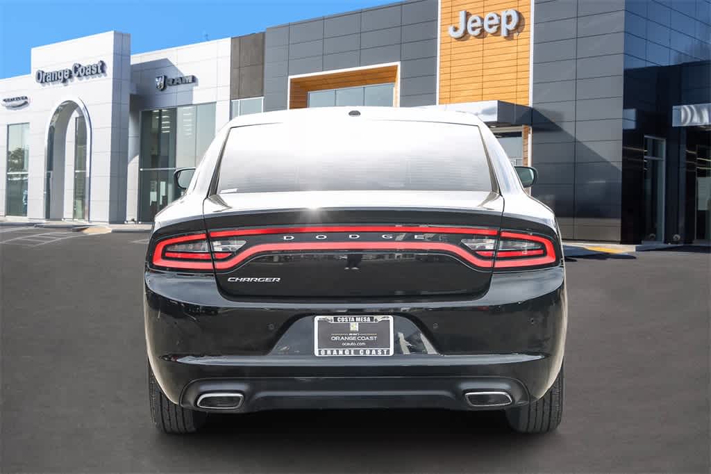 2015 Dodge Charger SE 3