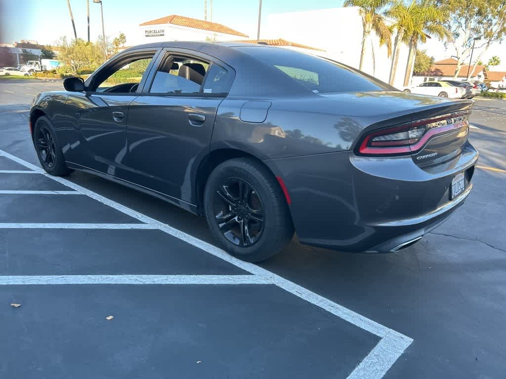 2015 Dodge Charger SE 3