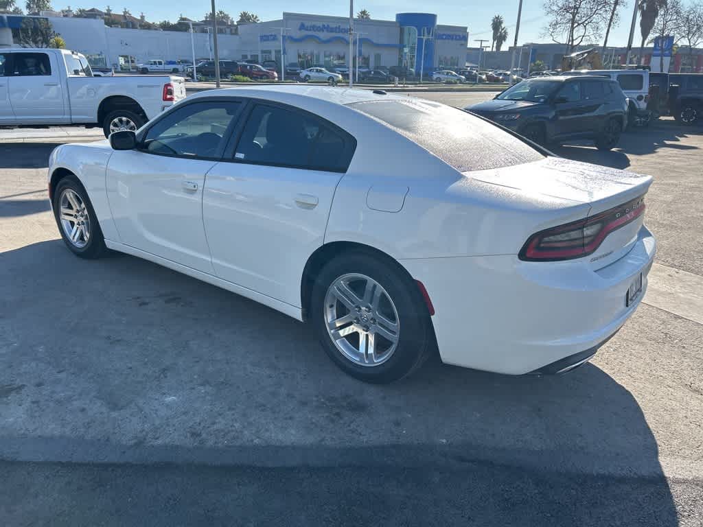 2015 Dodge Charger SE 3