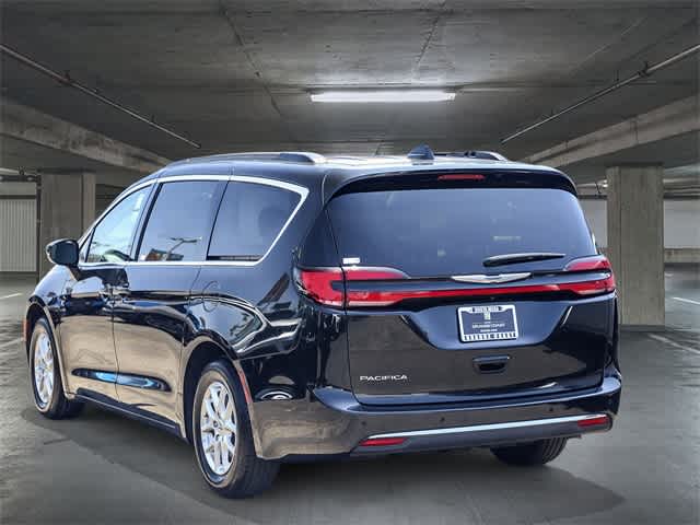 2022 Chrysler Pacifica Touring L 6