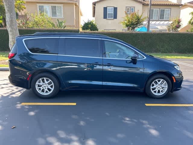 2022 Chrysler Pacifica Touring L 6