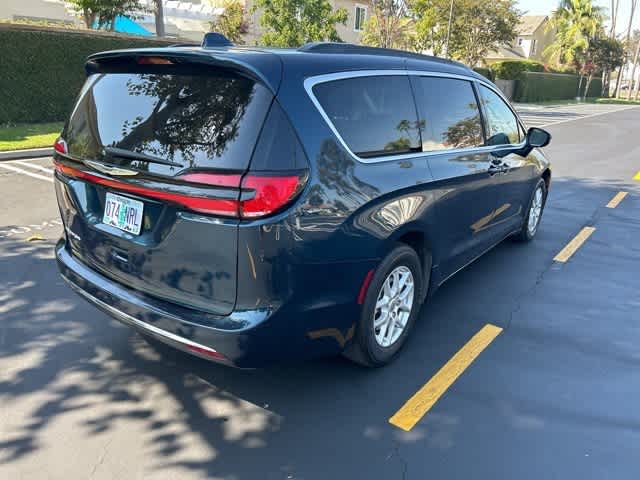 2022 Chrysler Pacifica Touring L 5