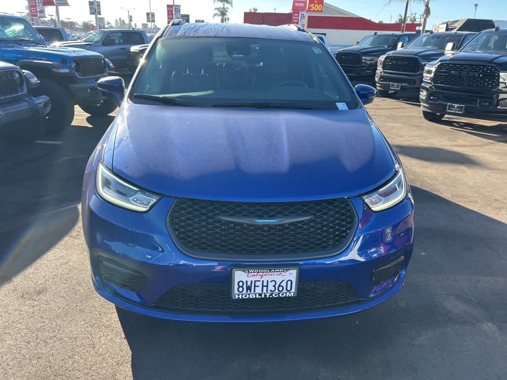 2021 Chrysler Pacifica Hybrid Limited 7