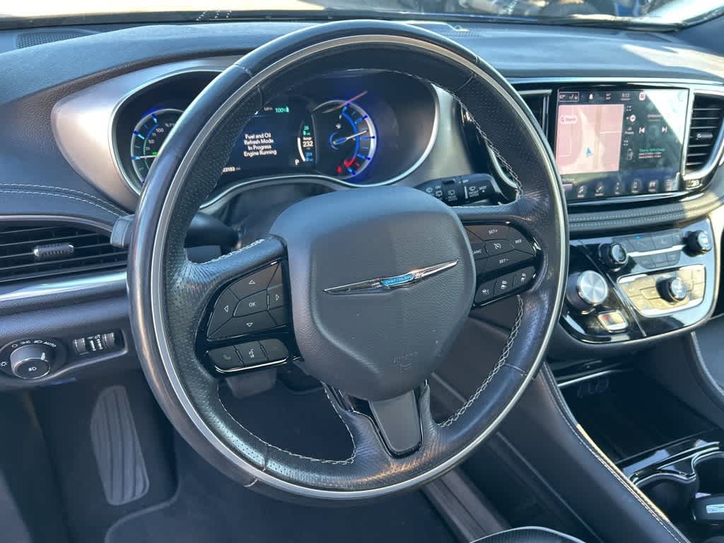 2021 Chrysler Pacifica Hybrid Limited 26