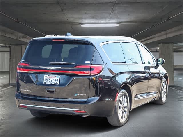 2021 Chrysler Pacifica Hybrid Limited 4