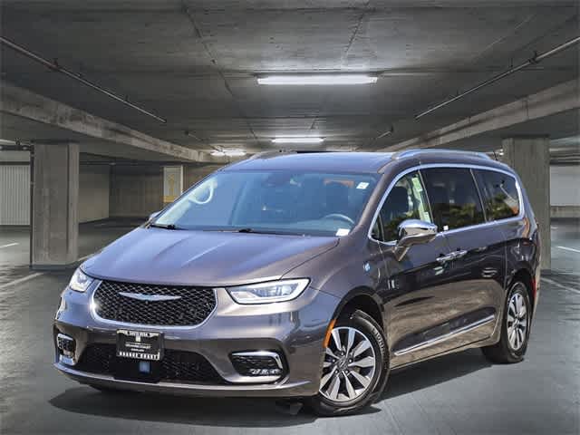 2021 Chrysler Pacifica Hybrid Limited 1