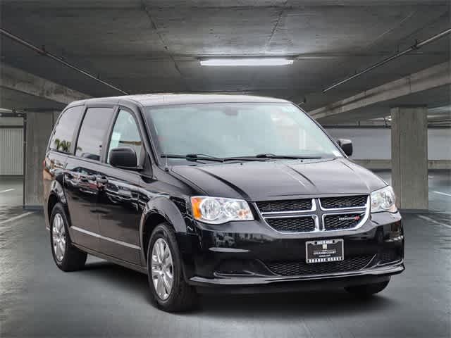 2019 Dodge Grand Caravan SE 3