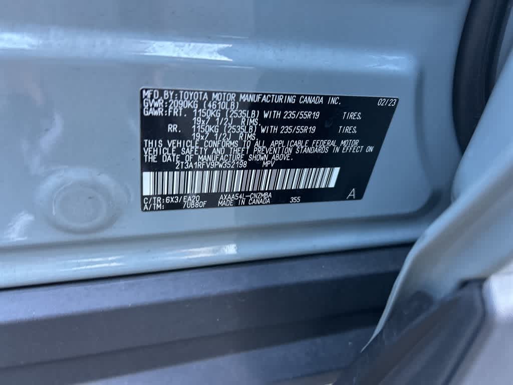 2023 Toyota RAV4 XLE Premium 42