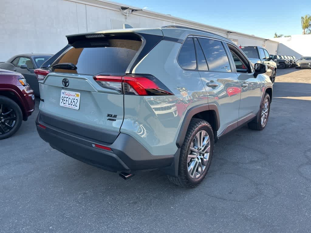 2023 Toyota RAV4 XLE Premium 5